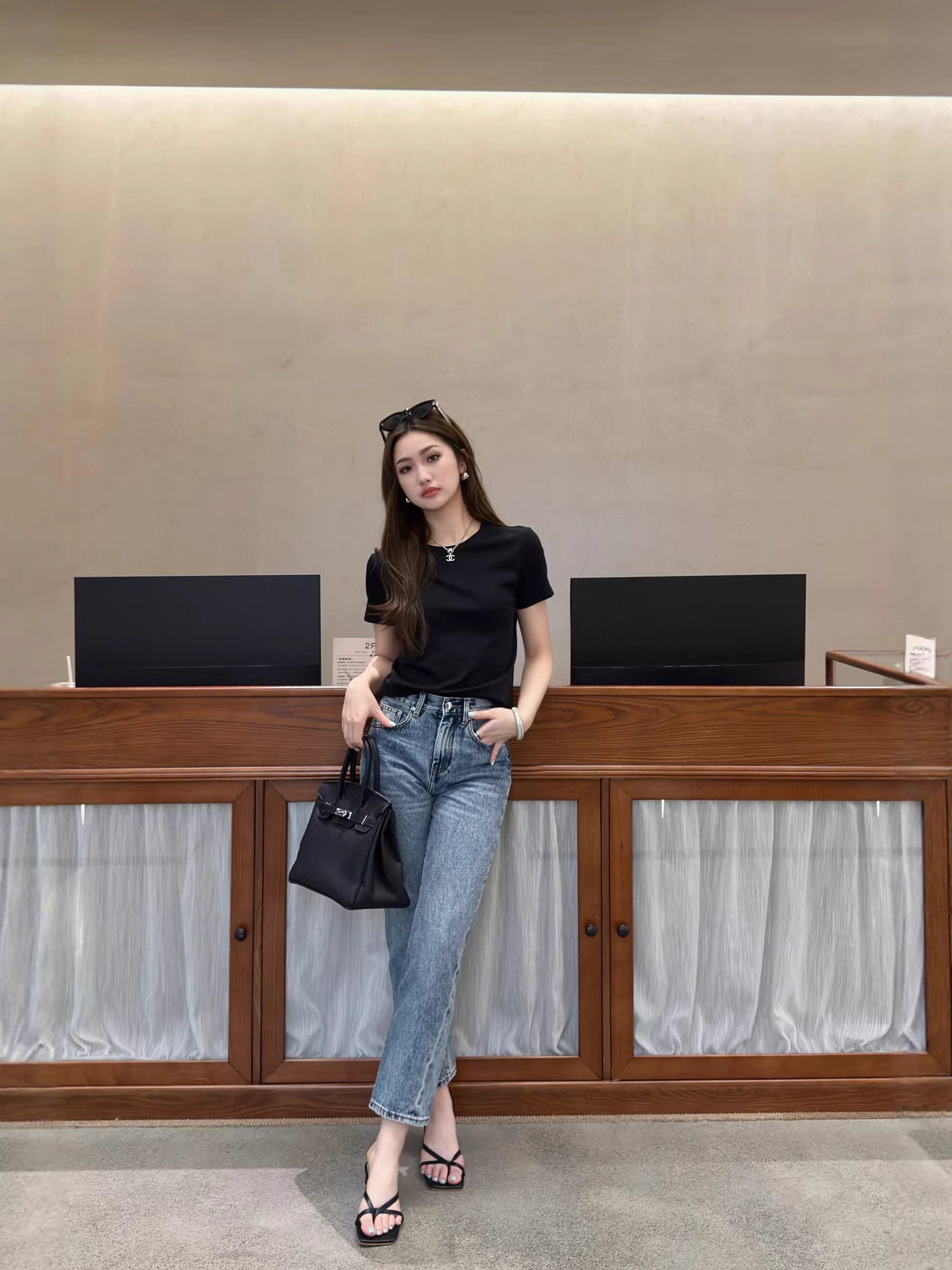 Originaltwisted Washed Retro Blue Scandinavian Style Classic Mid-High Waist Twisted Seam Jeans Nine-Point Pants for Women