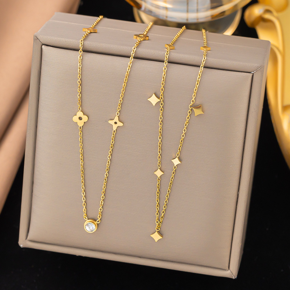 Cross-border five-pointed star necklace French simple temperament exquisite titanium steel gold-plated color retaining clavicle chain star neck chain women