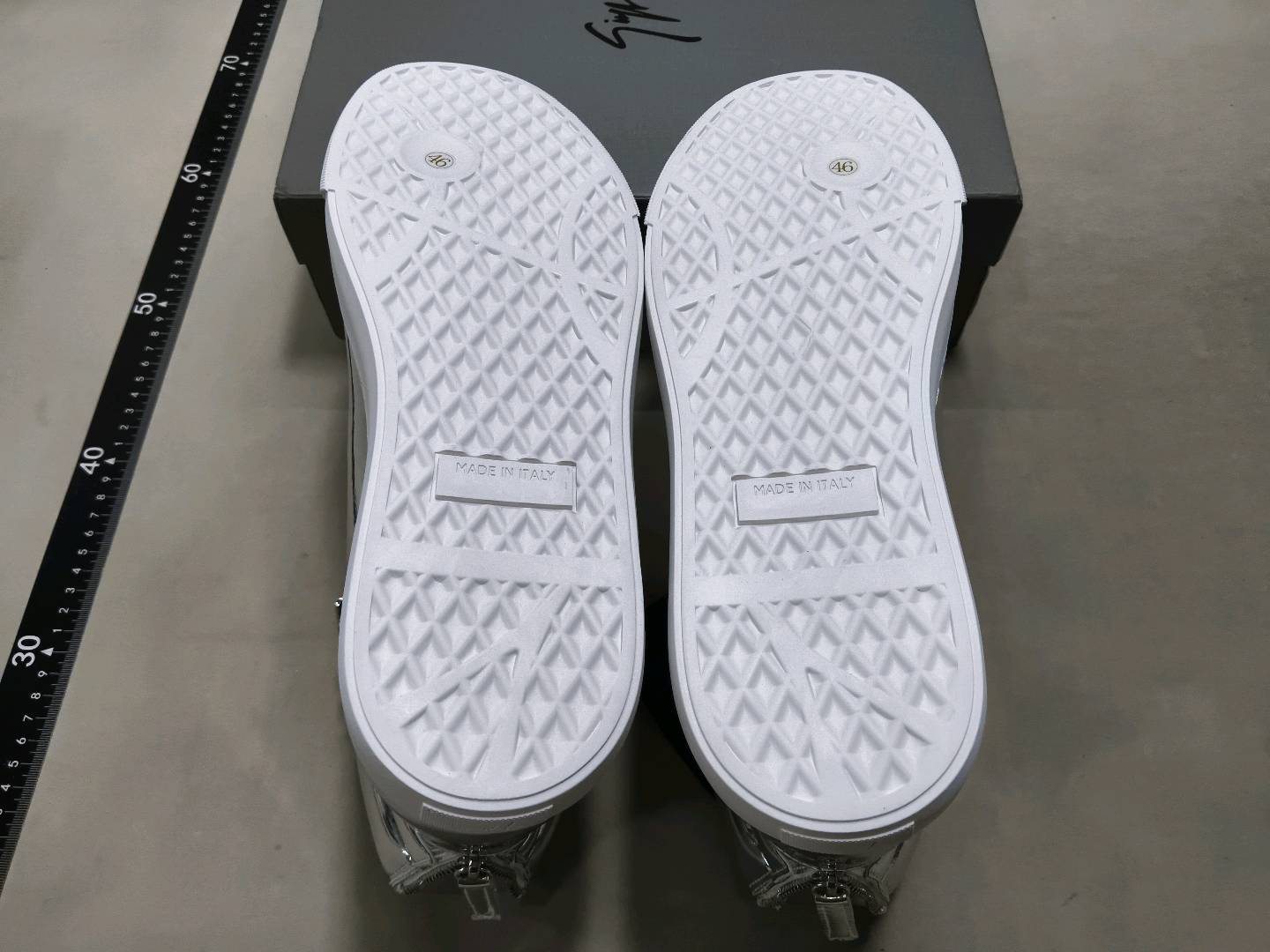 Giuseppe Zanotti Silver Patent Leather High-Top Sneakers — foto QC 2