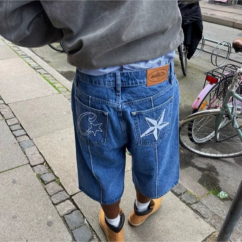 2024 New Embroidered Logo Heavy-Duty Washed Denim Mid-Length Pants Trendy Casual Five-Point Pants for Men and Women