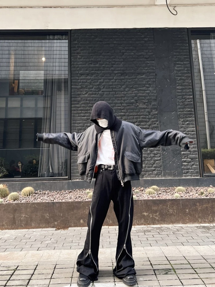 Uncle Tie's Distinctive, Street-Style, Loose-Fitting, Straight-Leg, Slightly Flared Jeans with Double Zippers and Ribbons, High Street Dark Style