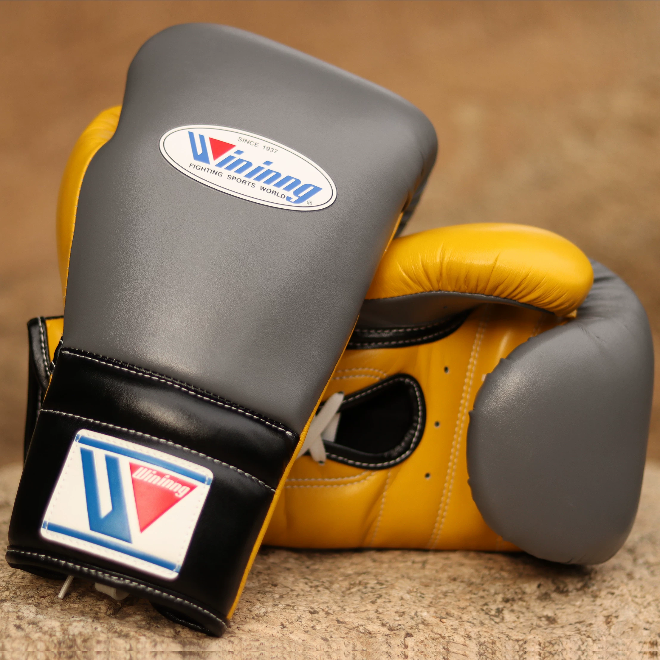 Winning Style Lace-Up Japanese Boxing Gloves for Adults and Children, Suitable for Muay Thai, Fighting, and Free Fighting