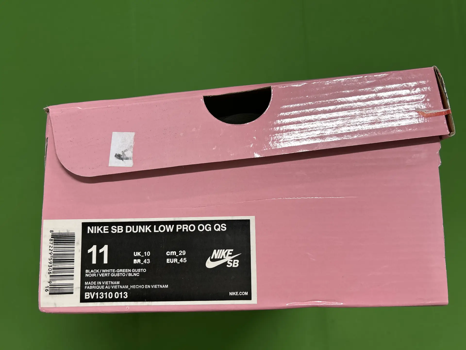 Nike SB Dunk Low Pro OG QS Black White Green Gusto