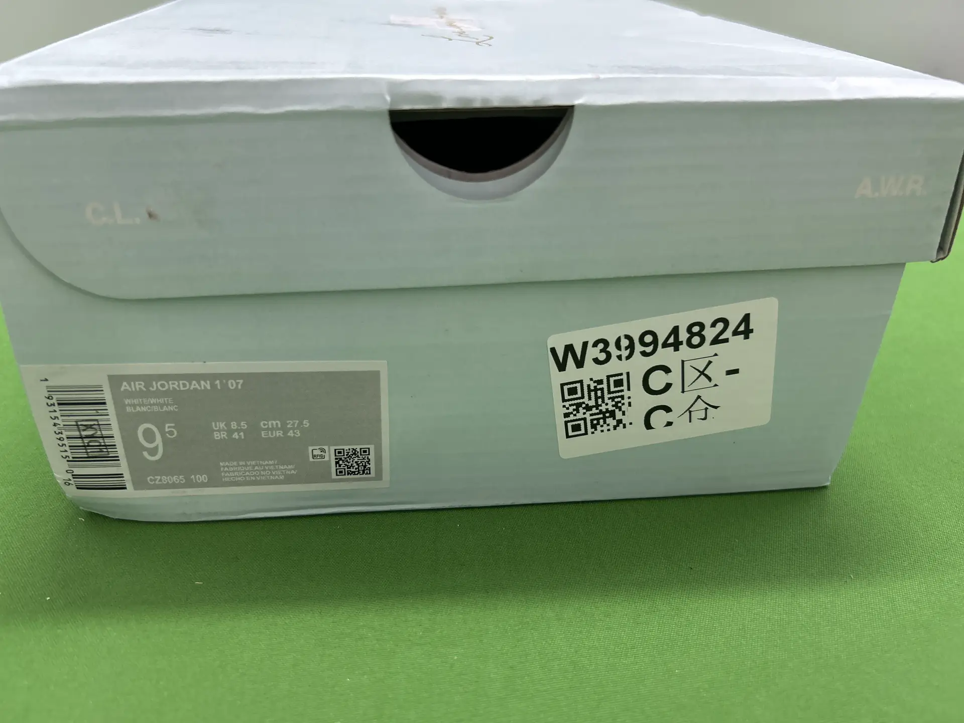 AIR JORDAN 1 '07 WHITE/WHITE 9.5