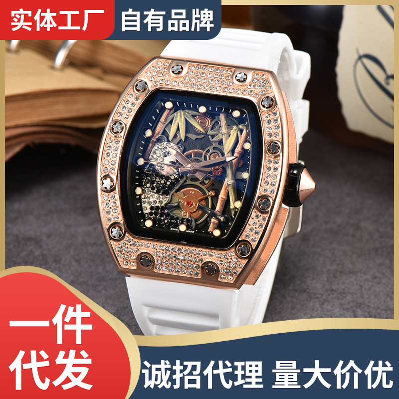 Hengbolong new diamond quartz watch wholesale panda bamboo hollow fashion sports watch in stock manufacturers wholesale