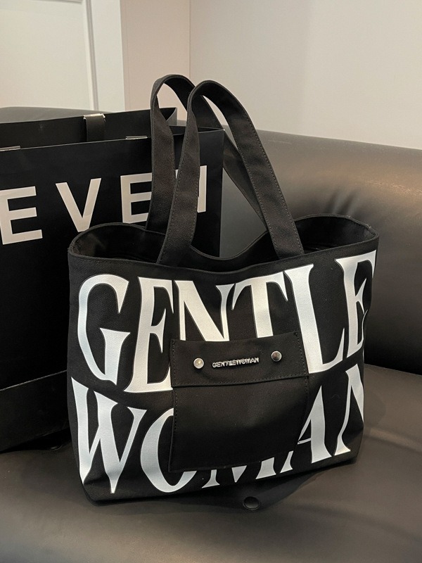Gentle Woman large capacity letter printing portable tote canvas bag 2023 new color matching shoulder bag
