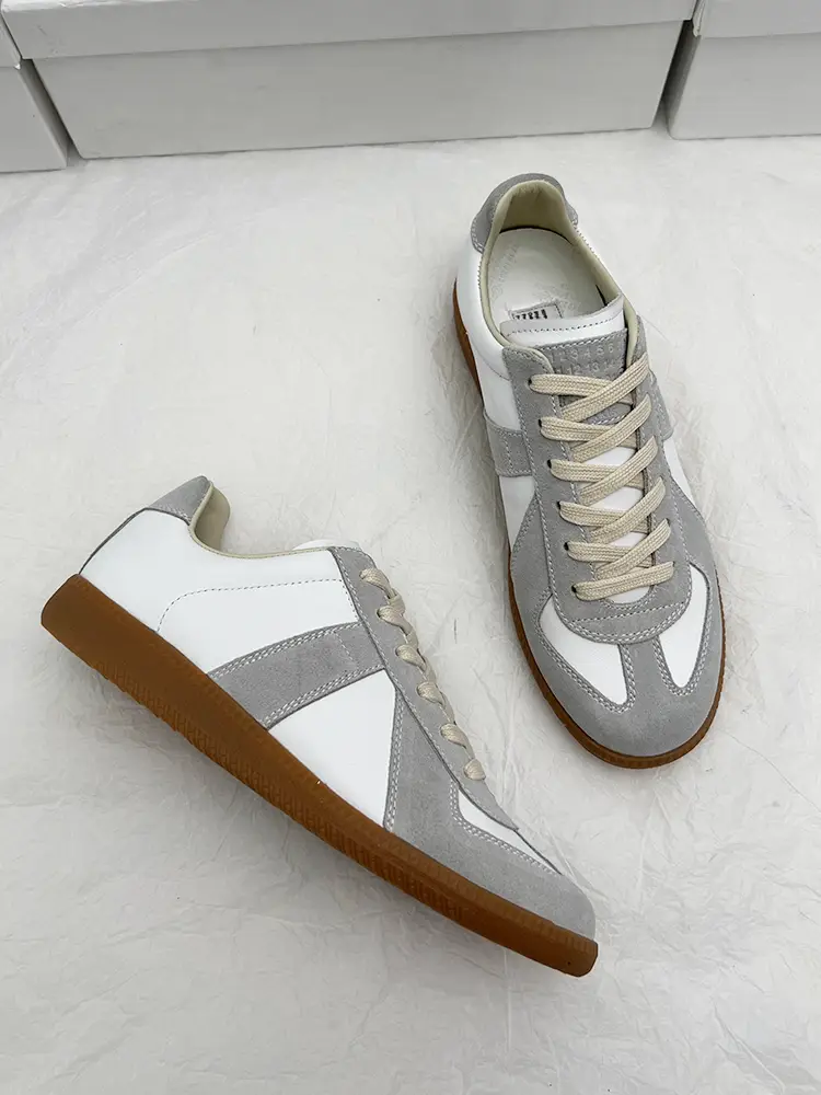 R21 Home High Edition 2025 Retro Classic Moral Shoes Women's Genuine Leather White Shoes Hidden Heel Khaki Sports Shoes Men
