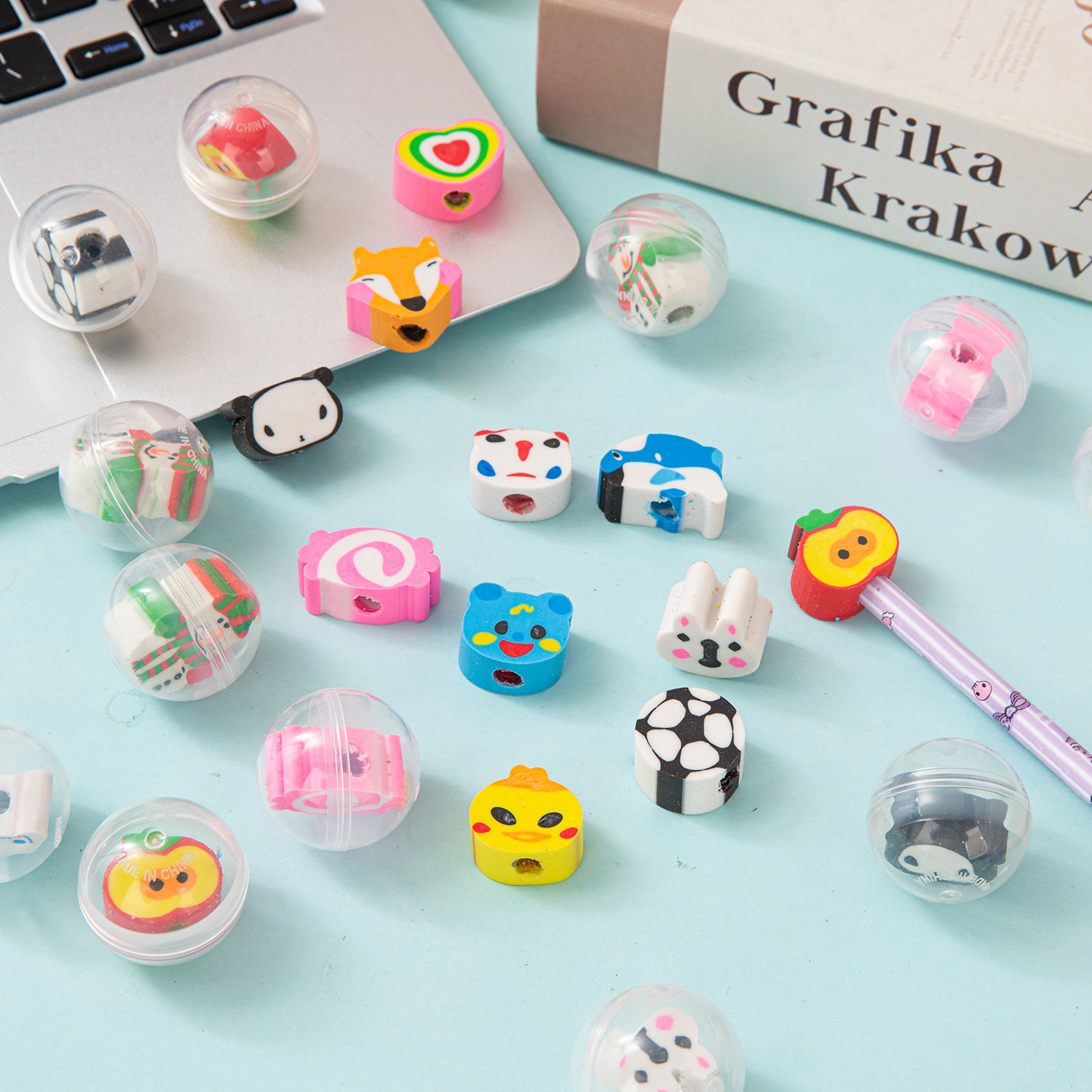 32mm Round Transparent Eraser Gashapon Machine Ball Kidsren Boys and Girls Small Toys Kindergarten Souvenir Prizes