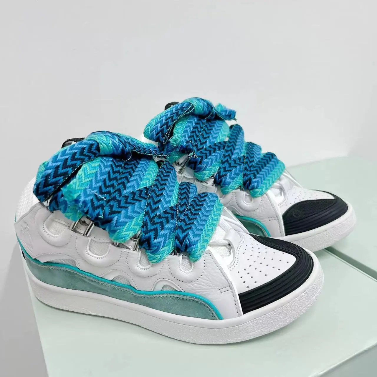 Shoes-017Whatsapp:+63 966 615 7946Whatsapp:+63 966 615 7946