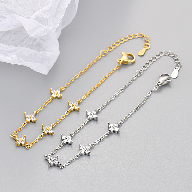 Diamond-encrusted four-leaf clover star bracelet for women's cross-border foreign trade new fashion niche design high-grade personality bracelet