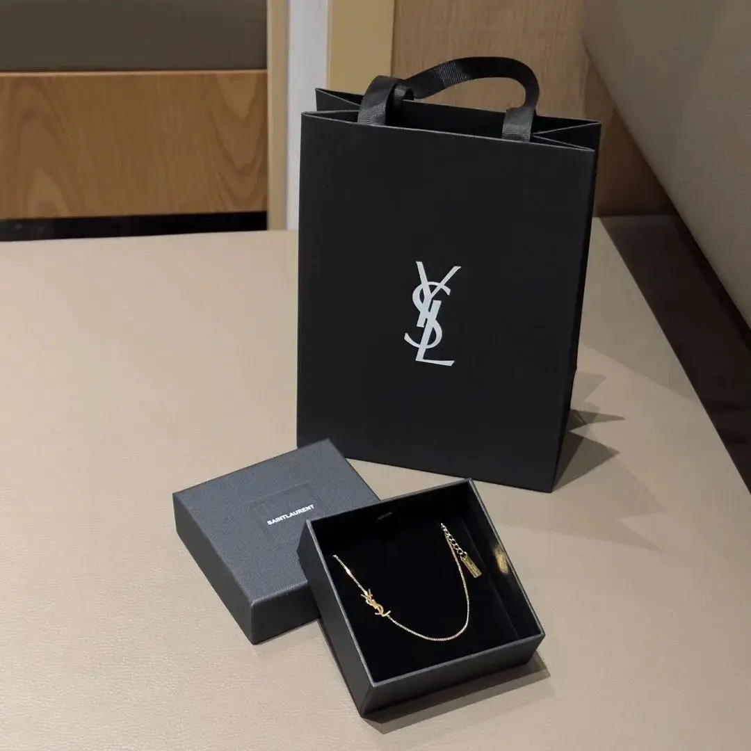 字母logo项链,简单精致customer service