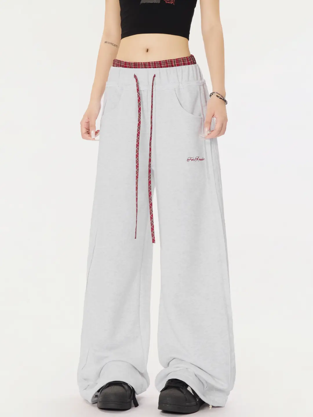 OREETA, High Waist Wide Leg Slim Sports Pants for Men and Women Contrast Color Advanced Sense Street Fashion Brand Casual Pants Cross Border