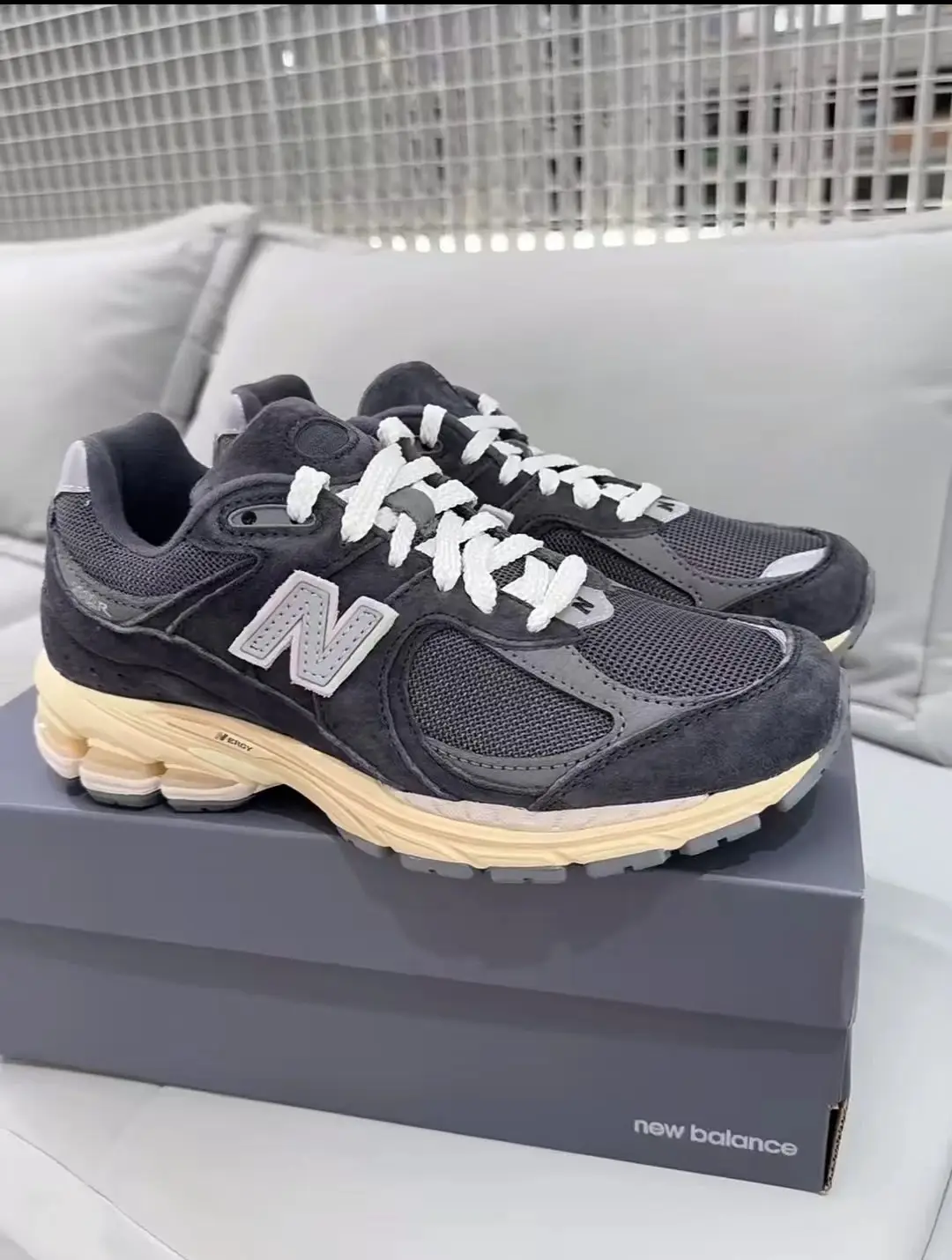 New Balance 02R