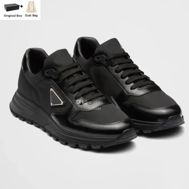In-Stock Light Luxury High-End New Fashion Versatile Couple Style Thick-Soled Triangle Logo Sports Casual Shoes