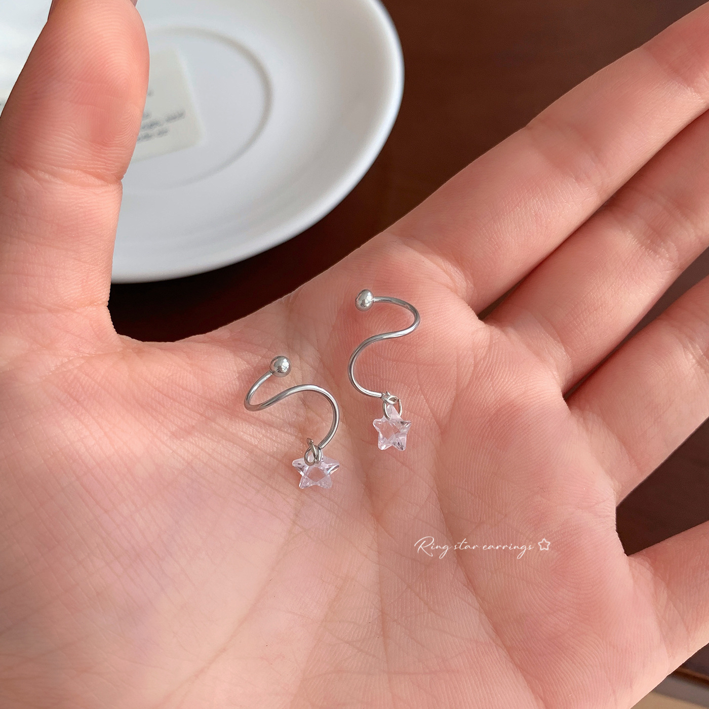 Summer Small Line Surrounding Stars Pendant Spiral Ear Nail Women's Exquisite Cold Style All-match Distinctive Ear Nail