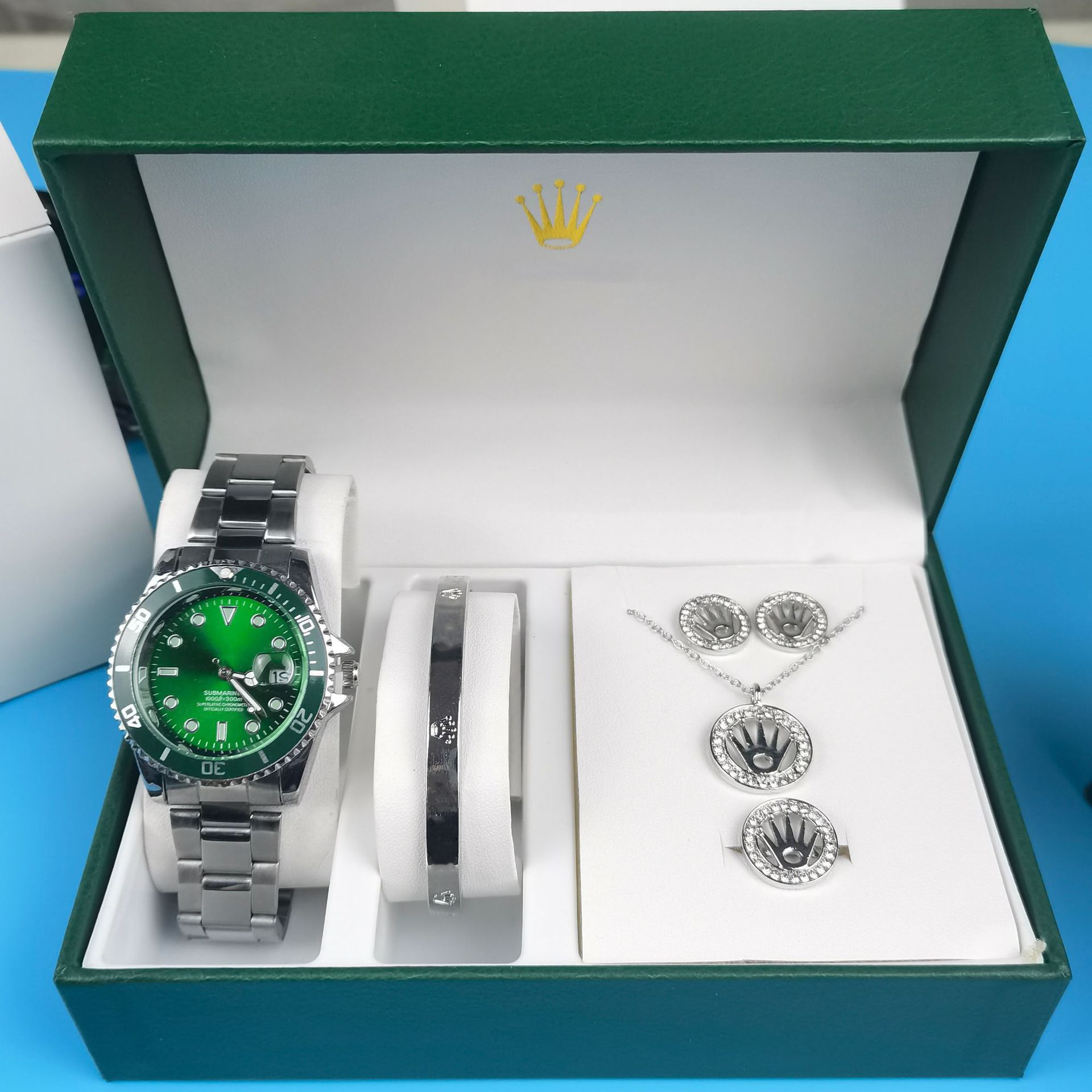 Labor five-piece watch jewelry suit water ghost steel band men's quartz watch cross-border foreign trade watches in stock wholesale