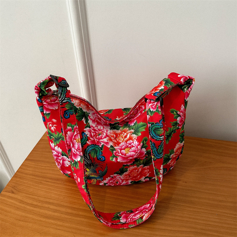 Canvas Bag for Women 2024 New Northeast Large Flower Niche Autumn and Winter Large Capacity Versatile Single Shoulder Crossbody Bag Dumpling Bag