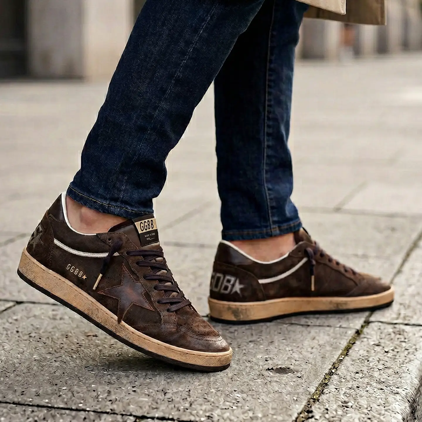 2026 Spring New Vintage Star Distressed Sneakers for Women Classic Lace-Up Versatile Casual Hiking Thick-Soled Distressed Sneakers