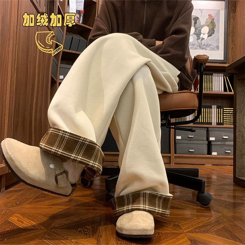 Japanese Retro Plaid Patchwork Fleece-Lined Thickened Sweatpants for Women, Winter Warm Loose Wide-Leg Straight Casual Long Pants Foto QC de TAOBAO na Qualit.ly