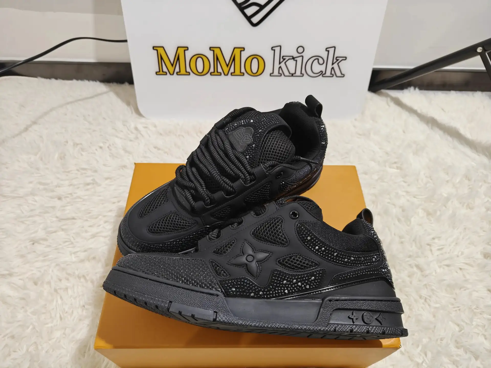 【FS 批孤品】L* S*k*ate 系列 (特价销售)46 size