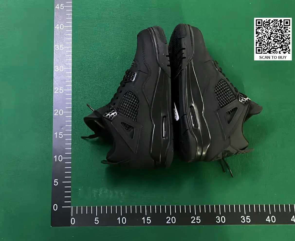 Jordan 4 Black Cat
