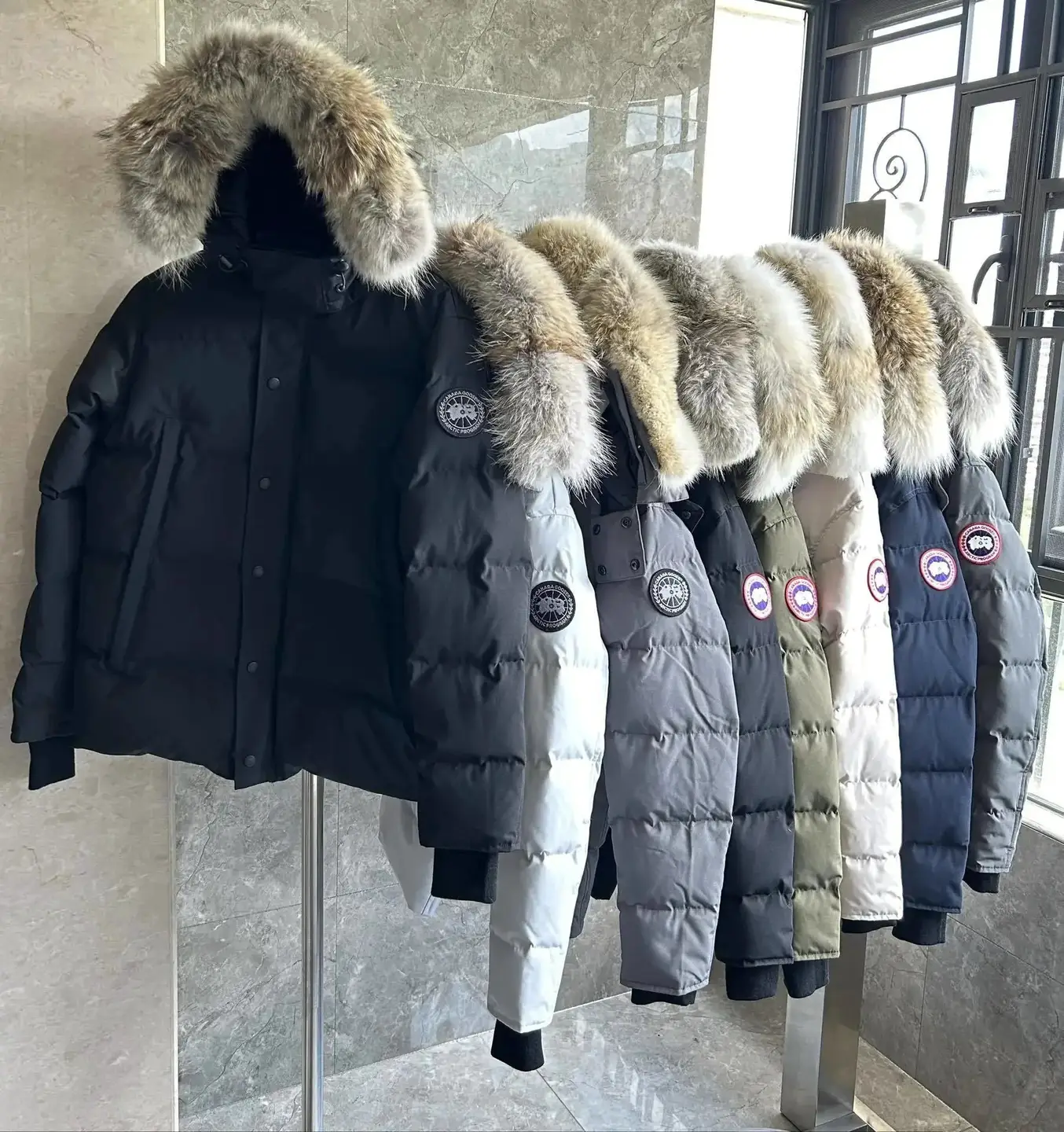 【 Removable! Can * da Goose Wyndham 】 Goose collar large pocket unisex Parker outdoor thick and warm mid length hooded down jacket