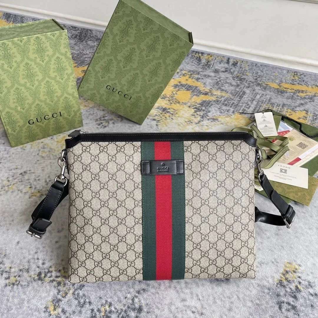 Gucci Shoulder Bag