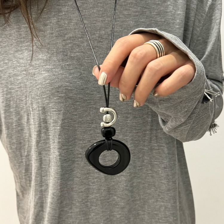 Retro design sense simple circle geometric necklace personality national clavicle chain sweater chain jewelry accessories wholesale