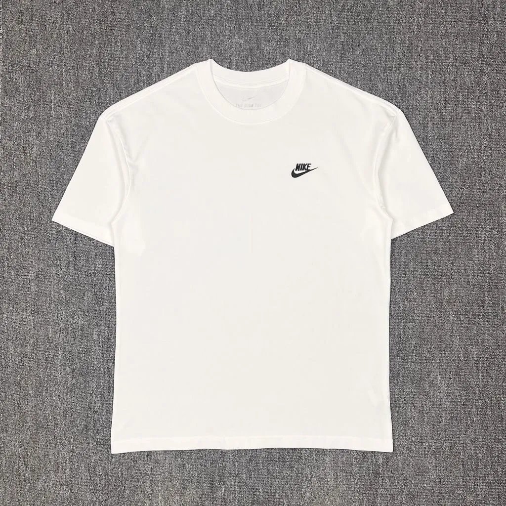 NIKE T-Shirt