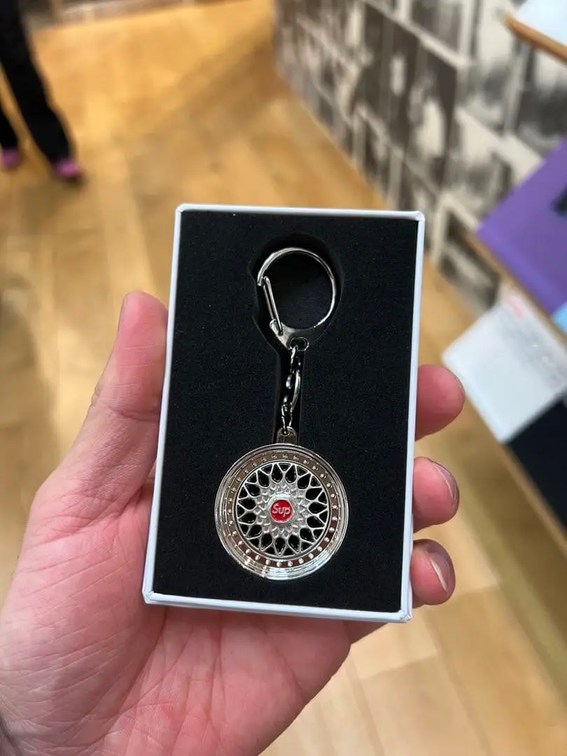 In Stock Fw25 Sup Bbs Keychain Car Wheel Tire Metal Keychain
