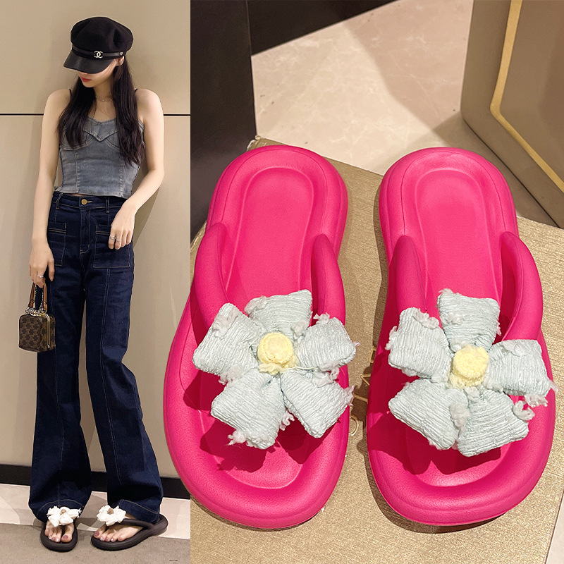 Japanese Flip-flops Women's Outer Wear Thick-soled Non-slip Odor Deodorant Seaside Slippers Summer Beach High-end Cute Slippers