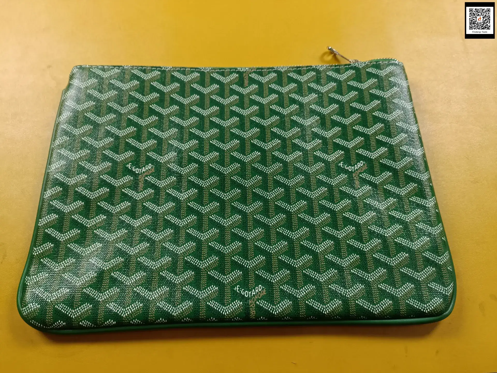 Goyard Green Dog Tooth Clutch Bag