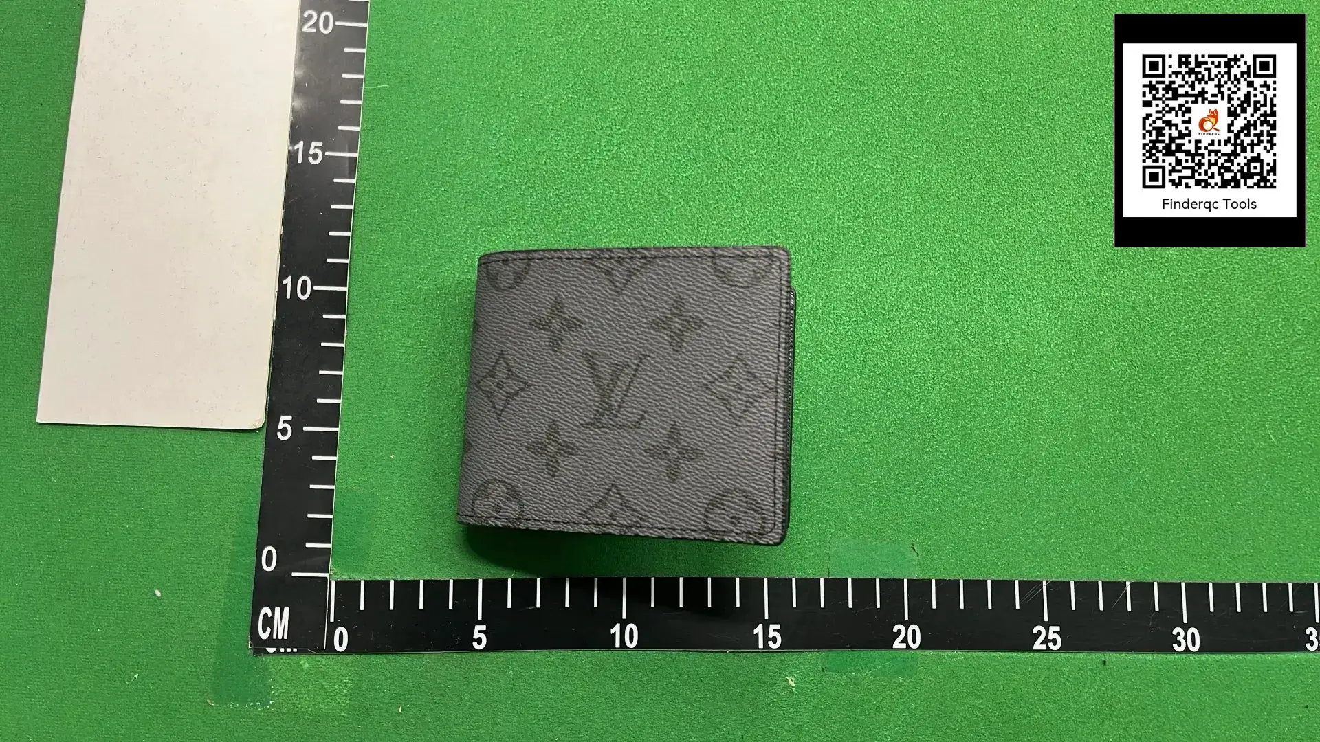 Louis Vuitton M60895 men's wallet