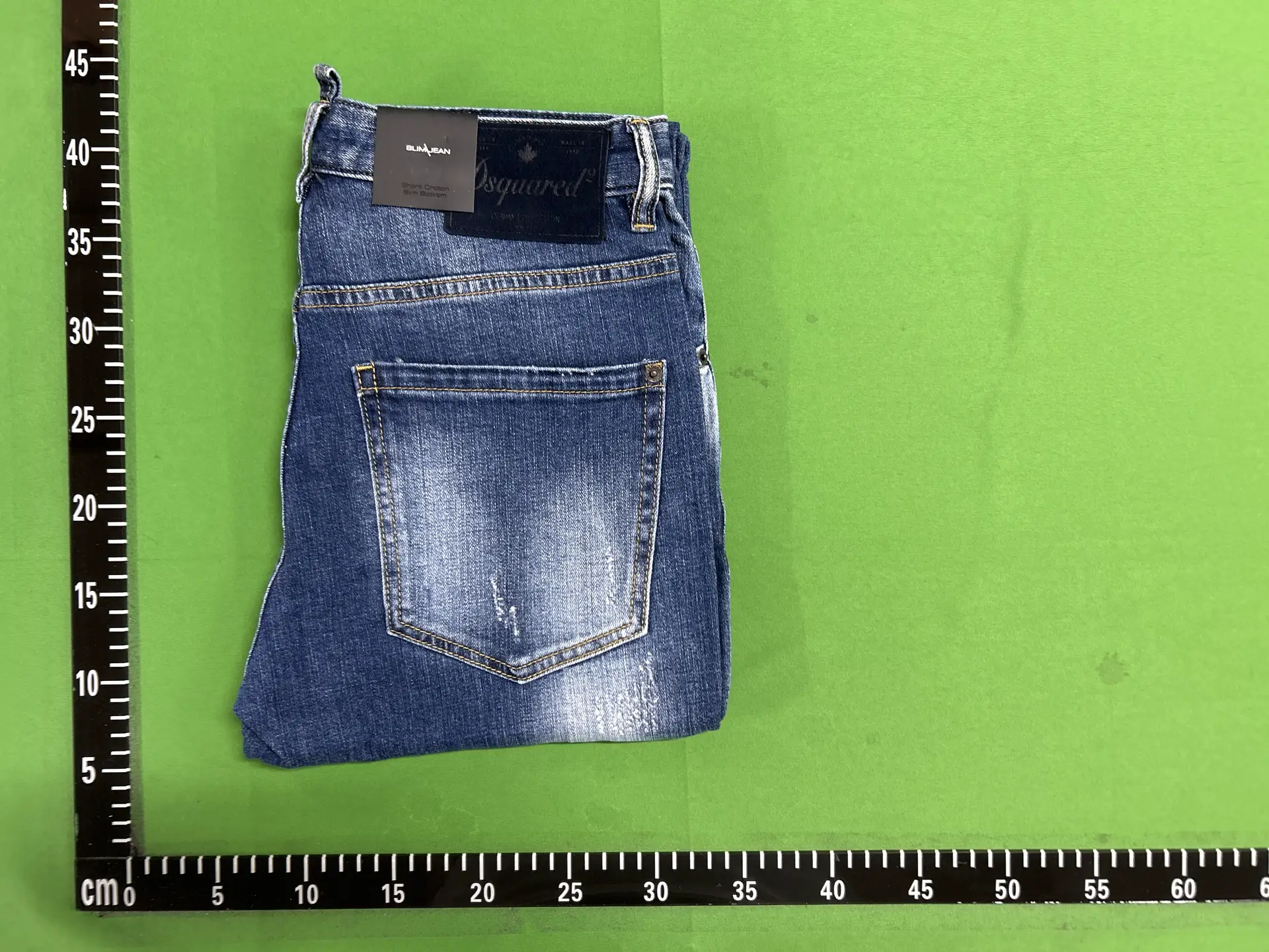 Nine-minute pants 9000 fashion D2 men's Denim pants patch personality European station wind-grinding white small straight feet cross-border tide