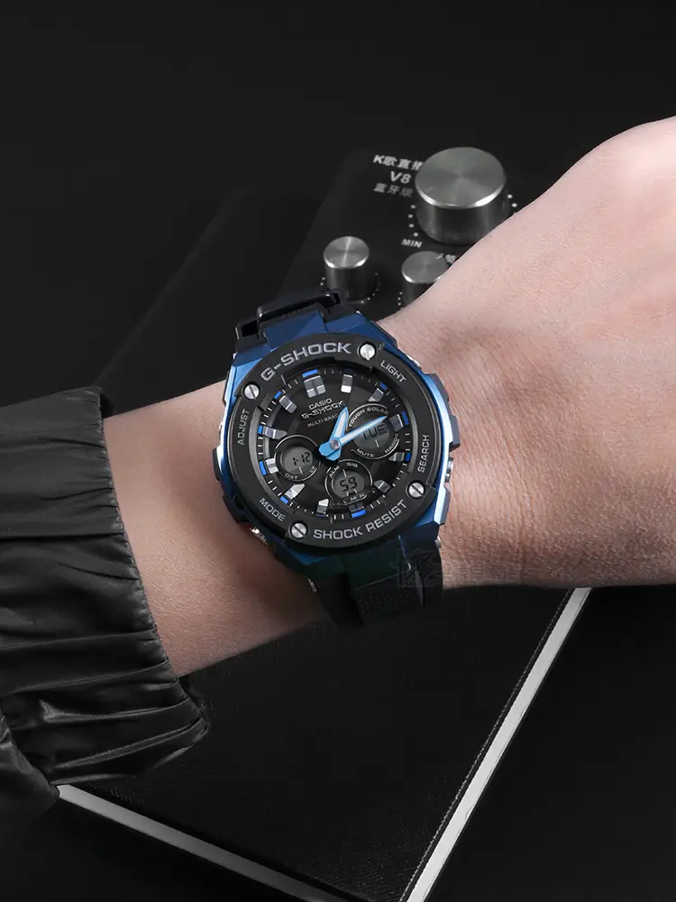 Casio Solar Six Power Wave G-Shock Sports Waterproof G-Steel Quartz Watch Men's Gst-W300