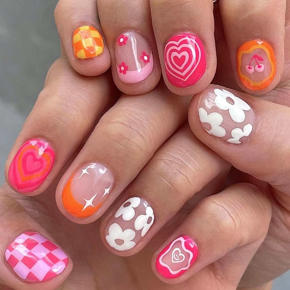 Short square nail early spring contrast color flower love chessboard sweet spring foreign trade wear nail beauty nail piece nail 24 pieces