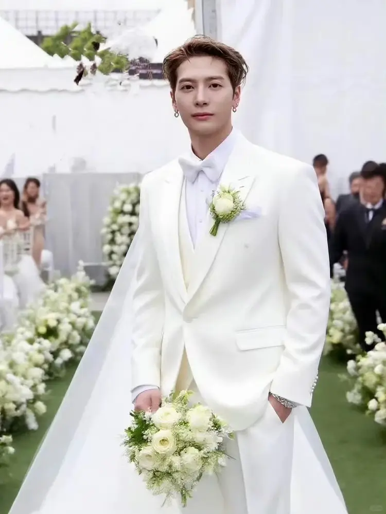 Wang Jiaer Same White Three-dimensional Chest Flower Suit Outwear Men Fancy Handsome Wedding Banquet Suit