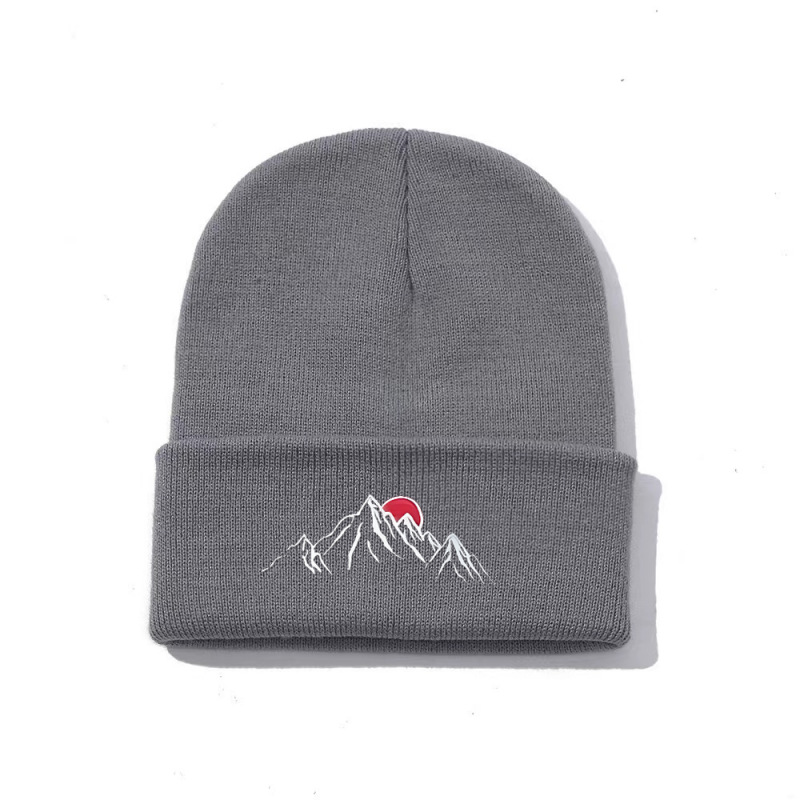 Cross-border Amazon Europe and the United States peripheral hat wool knitted hat cold warm hat wholesale autumn and winter men's and women's cold hat
