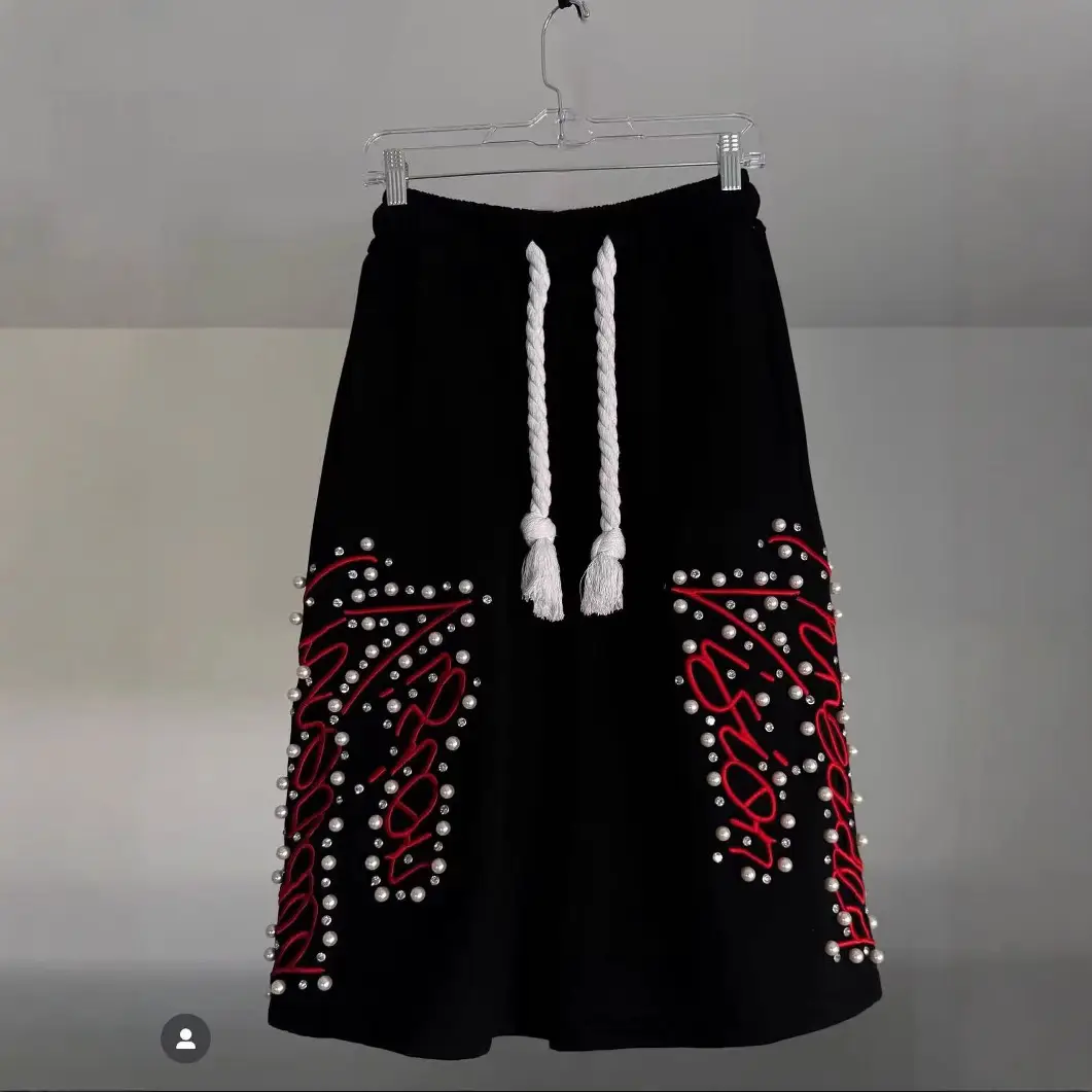 European and American Cross-Border Cropped Pants High Street Heavy Craft Embroidery Beading Fashion Loose Casual Shorts Ins Popular Style for Men and Women