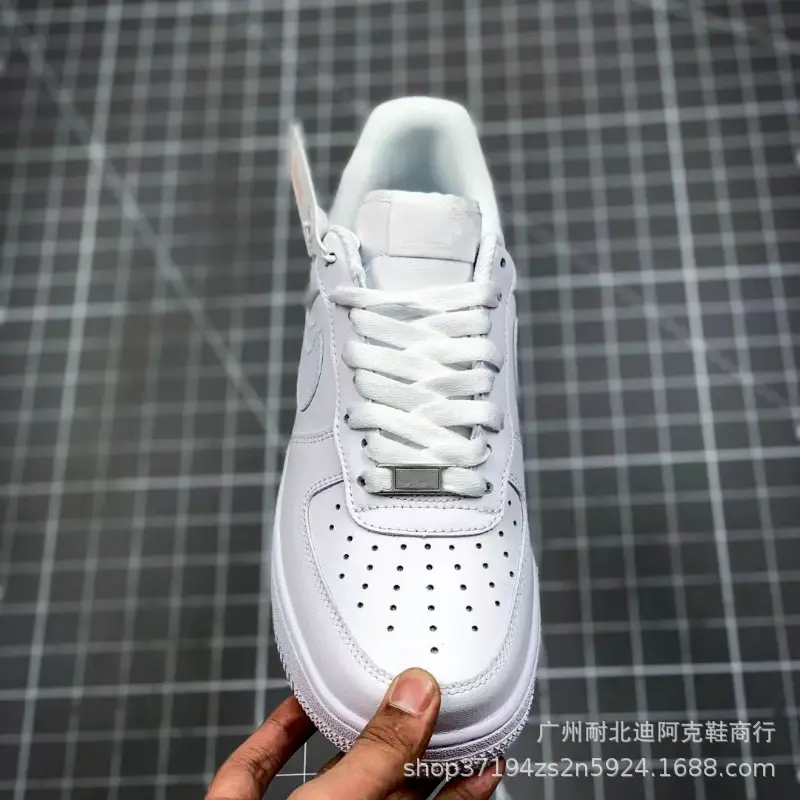 Putian low-top Air Force One pure white women's board shoes AF1 high version men's shoes couple small white shoes head layer with chip
