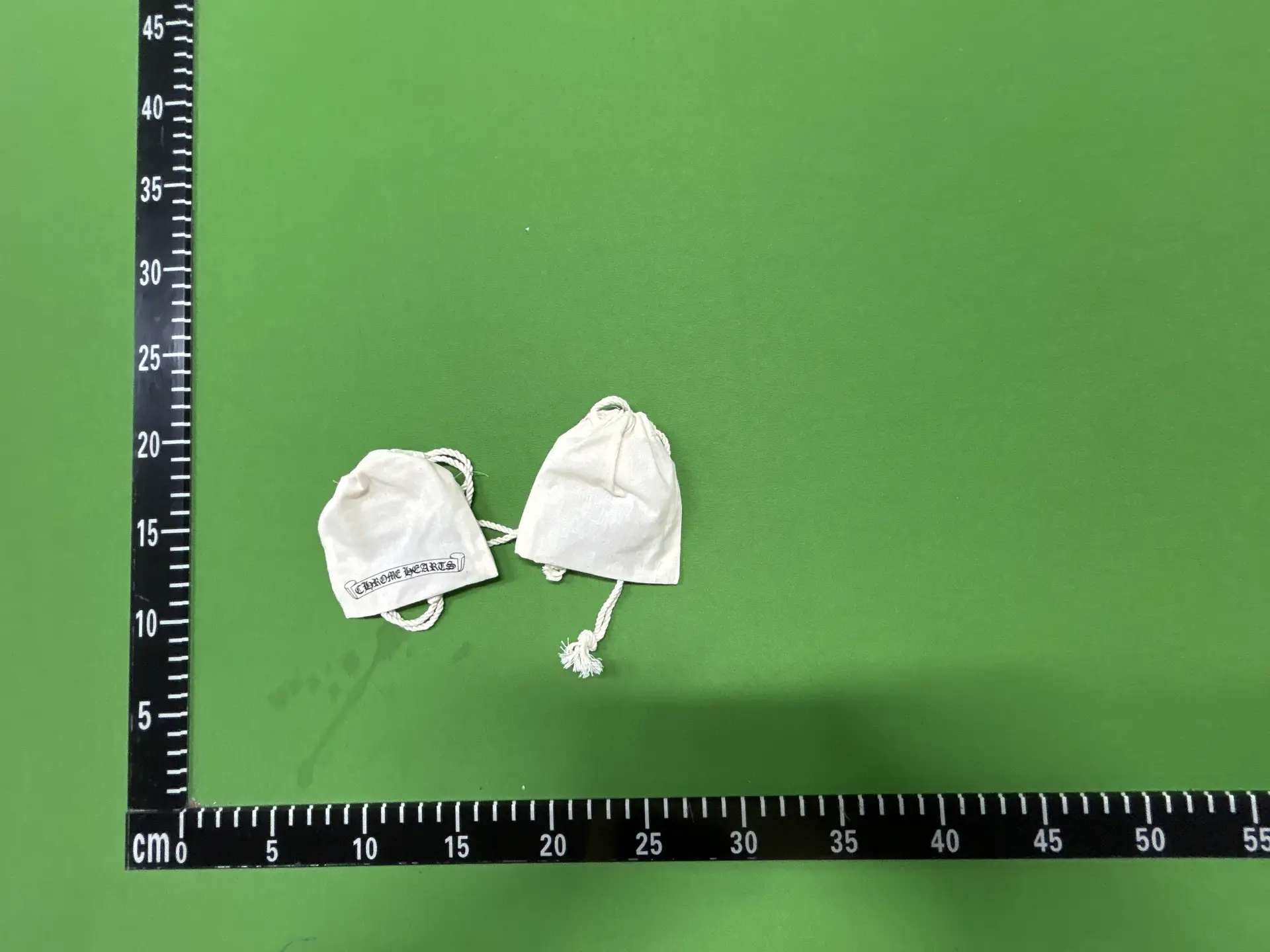 潮流百搭彩色硅胶十字架项链复古男女橡胶爱心锁头宝剑吊坠项链