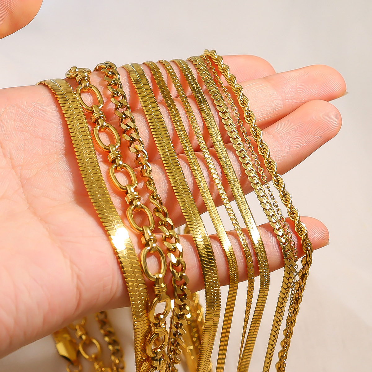 INS Style Classic Simple Necklace Jewelry 18K Gold Plated Blade Chain Flat Snake Chain Twist Chain Double Layer Necklace Necklace for Women