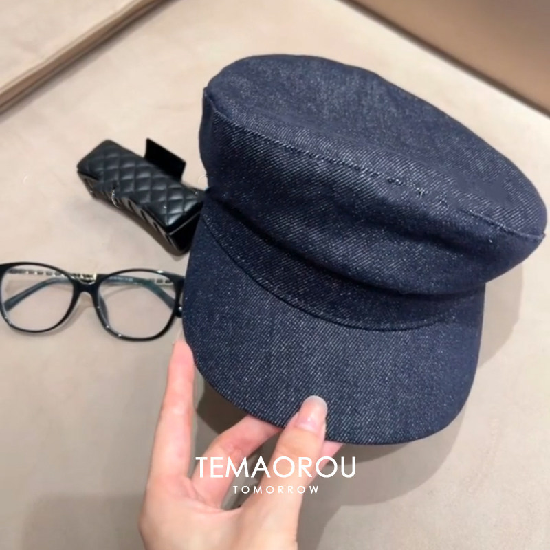 The Fit Is Perfect! New British Retro Dark Denim Flat-Top Hat, Newsboy Cap, Autumn Women's Forward Cap