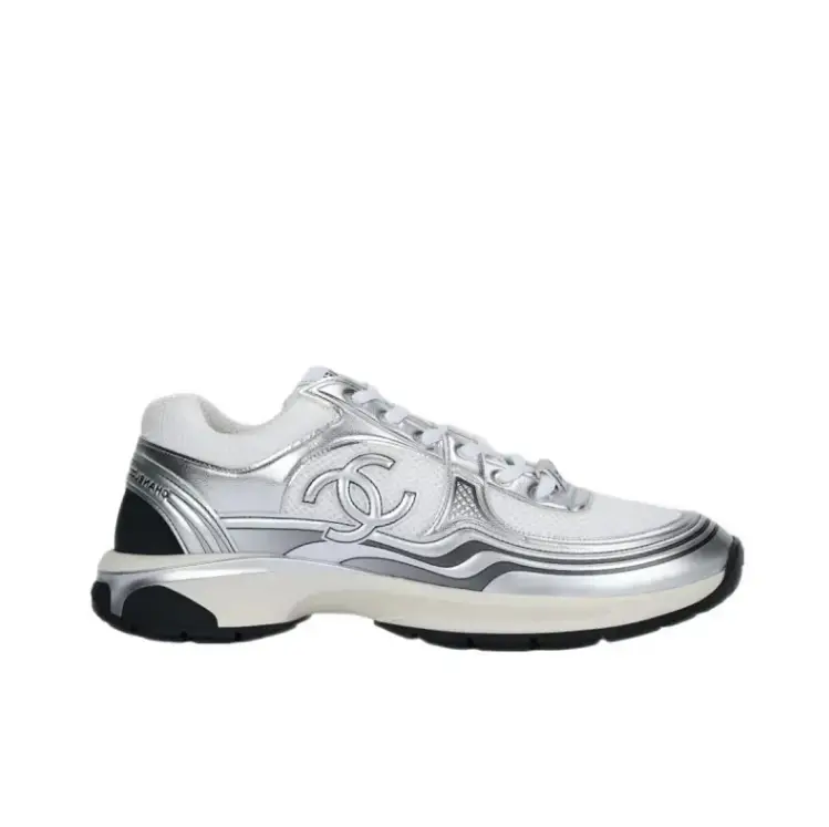 Chnel CC Logo Sneaker