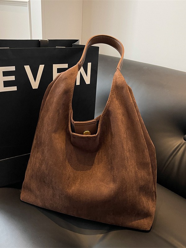 Winter Retro Frosted Suede Bag 2025 New Solid Color Versatile Underarm Bucket Bag Large Capacity Shoulder Bag