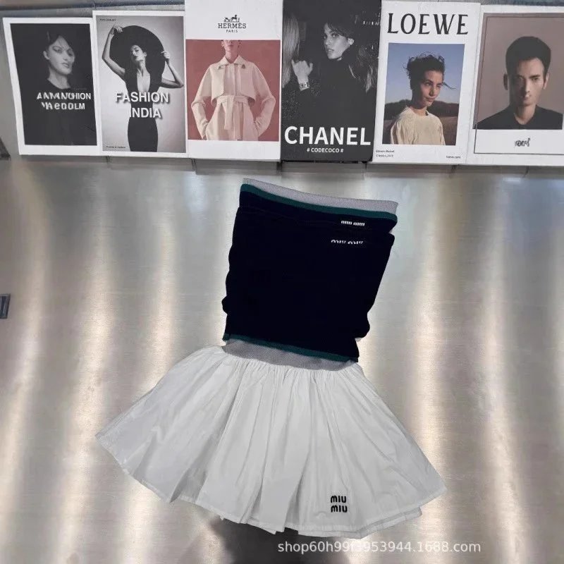 Letter-embroidered double-layered tube-top patchwork color-block pleated dress
