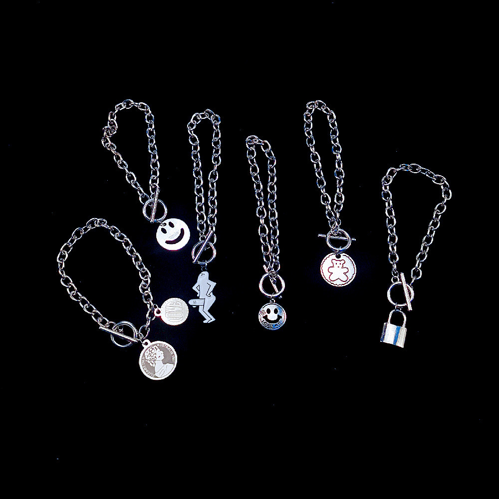 Trendy European and American Hip-Hop Style Personality Bracelet for Women, Minimalist Niche Design, Korean Version, Versatile for Students and Men