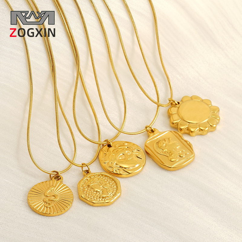 European and American Niche Design Stainless Steel Necklace Women's Boat Anchor Fashion Joker Retro Snake Pendant Collarbone Chain Wholesale