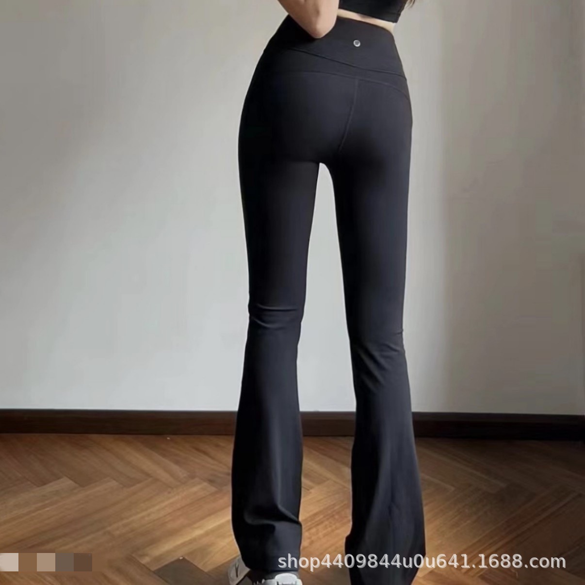Lulu Original Groove Flared Pants High Waist Butt-Lifting Yoga Pilates Fitness Slimming Naked Feel Sports Wide-Leg Pants photo QC de 1688 sur Qualit.ly