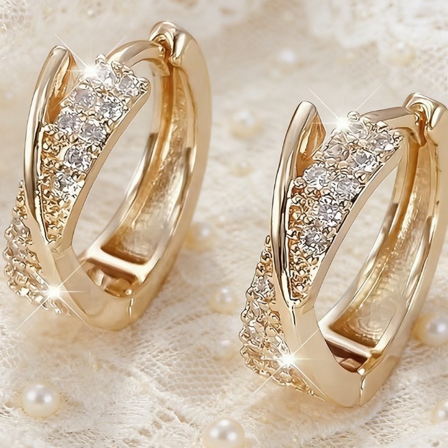 Amazon's Best-Selling Fashion Cross-Border Micro-Encrusted Cross-Ear Buckle Earrings, High-End Earrings, Wholesale Vintage Earrings for Women from Manufacturers